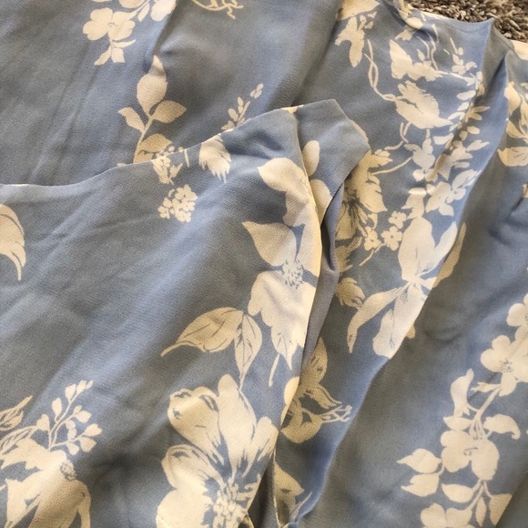 Reformation Blue and White Floral Maxi Dress - Picture 6 of 10